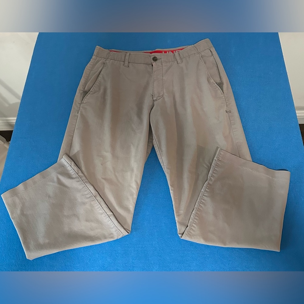 Men's Under Armour Tan Pants